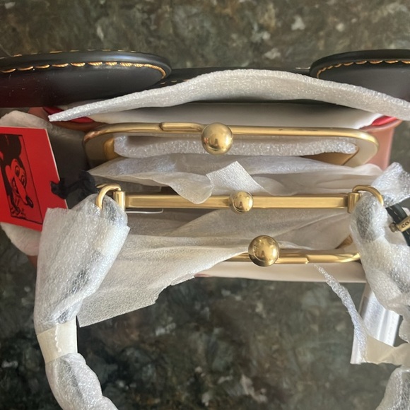 NWT! Coach Disney KH LE Kisslock 4 set - Picture 3 of 12